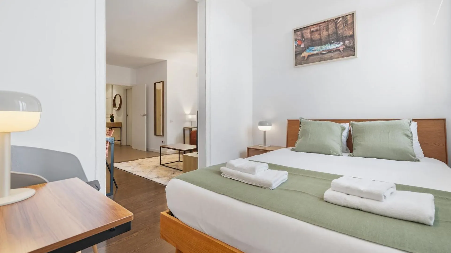 Enrique Granados Apartment Barcelone